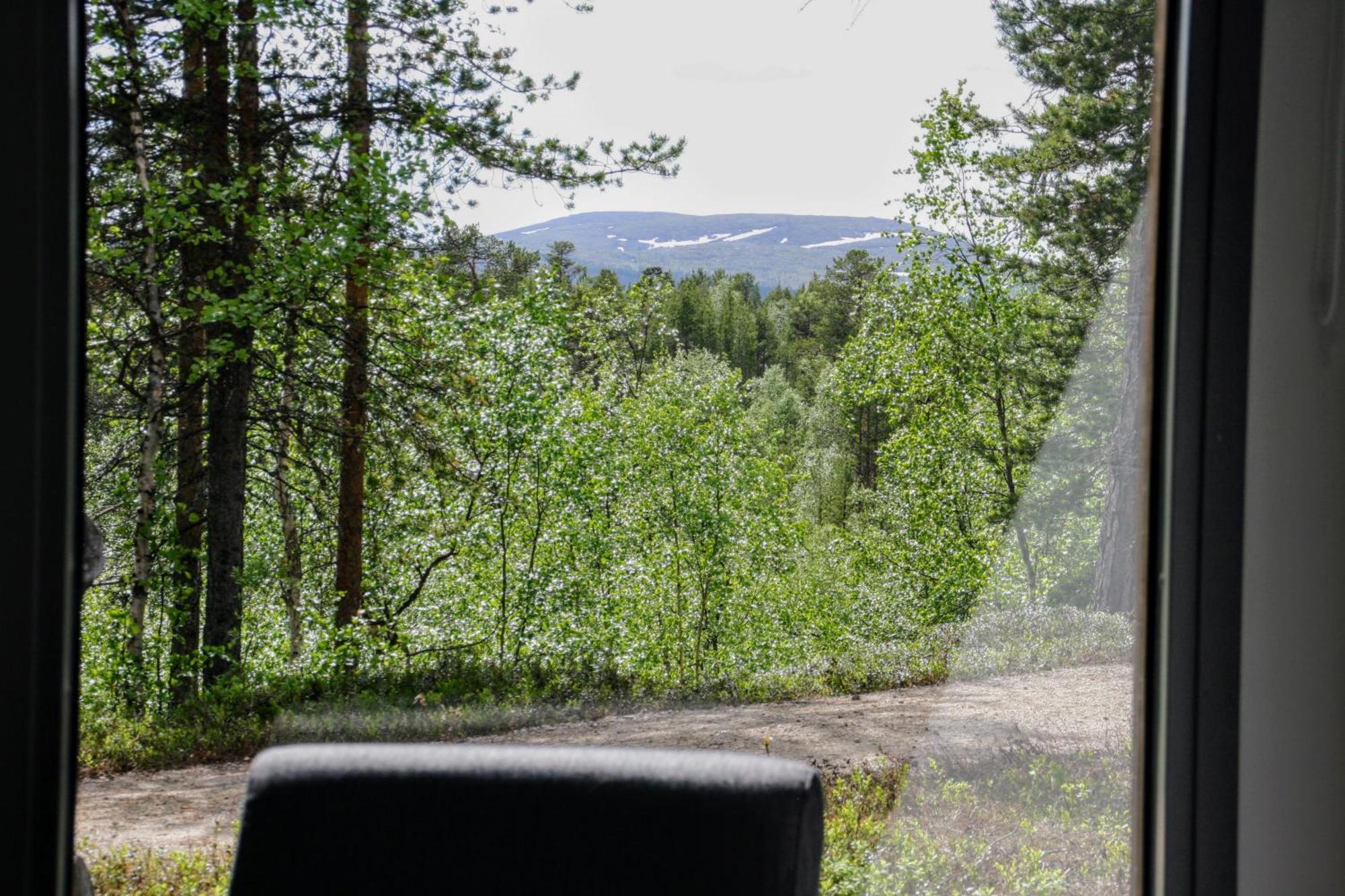 Paltto Elaemysretket Villa Lemmenjoki Oda fotoğraf